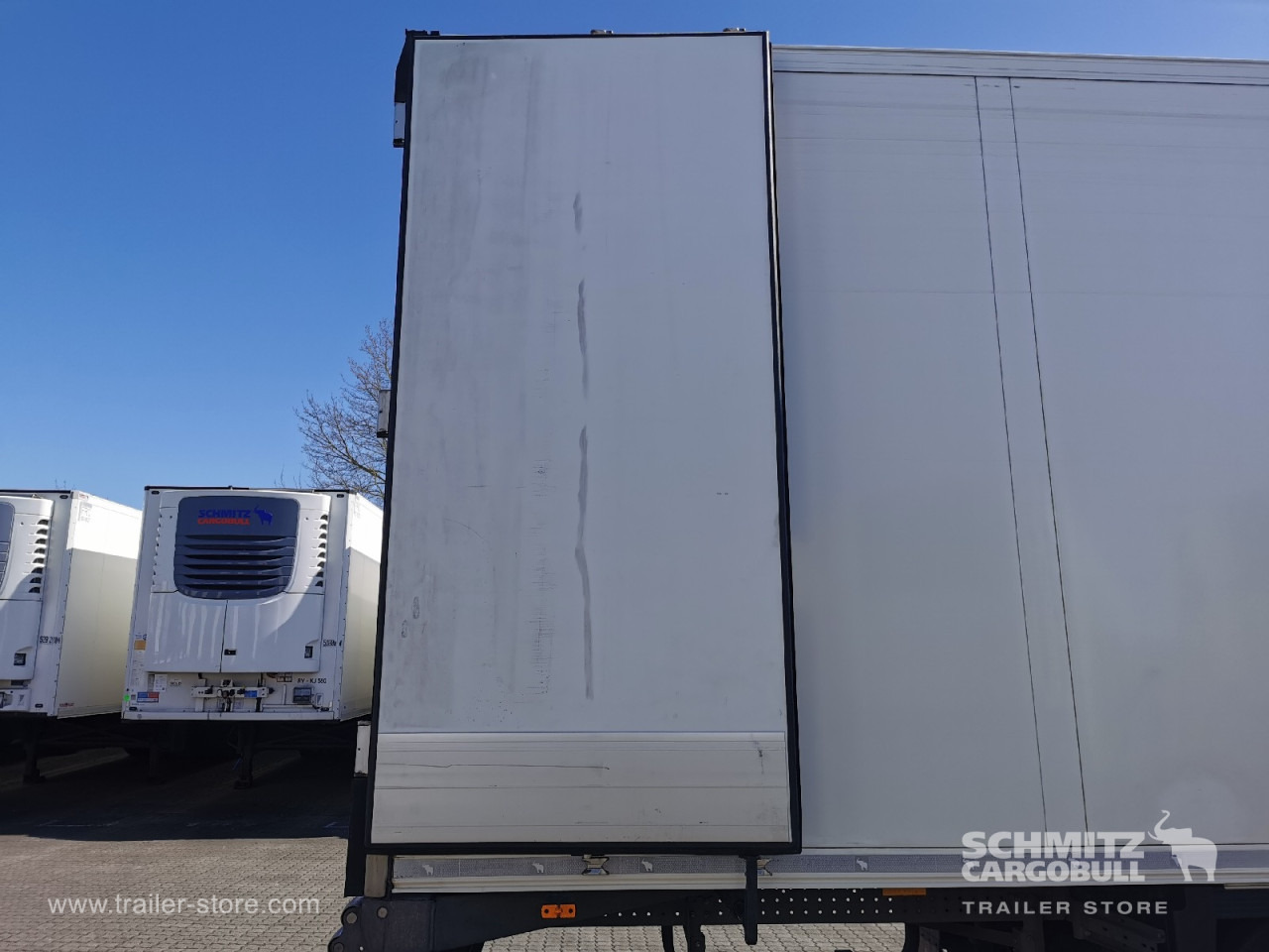 SCHMITZ Auflieger Tiefkühler Standard Double deck - Isotermiline poolhaagis: pilt 4 SCHMITZ Auflieger Tiefkühler Standard Double deck - Isotermiline poolhaagis: pilt 4