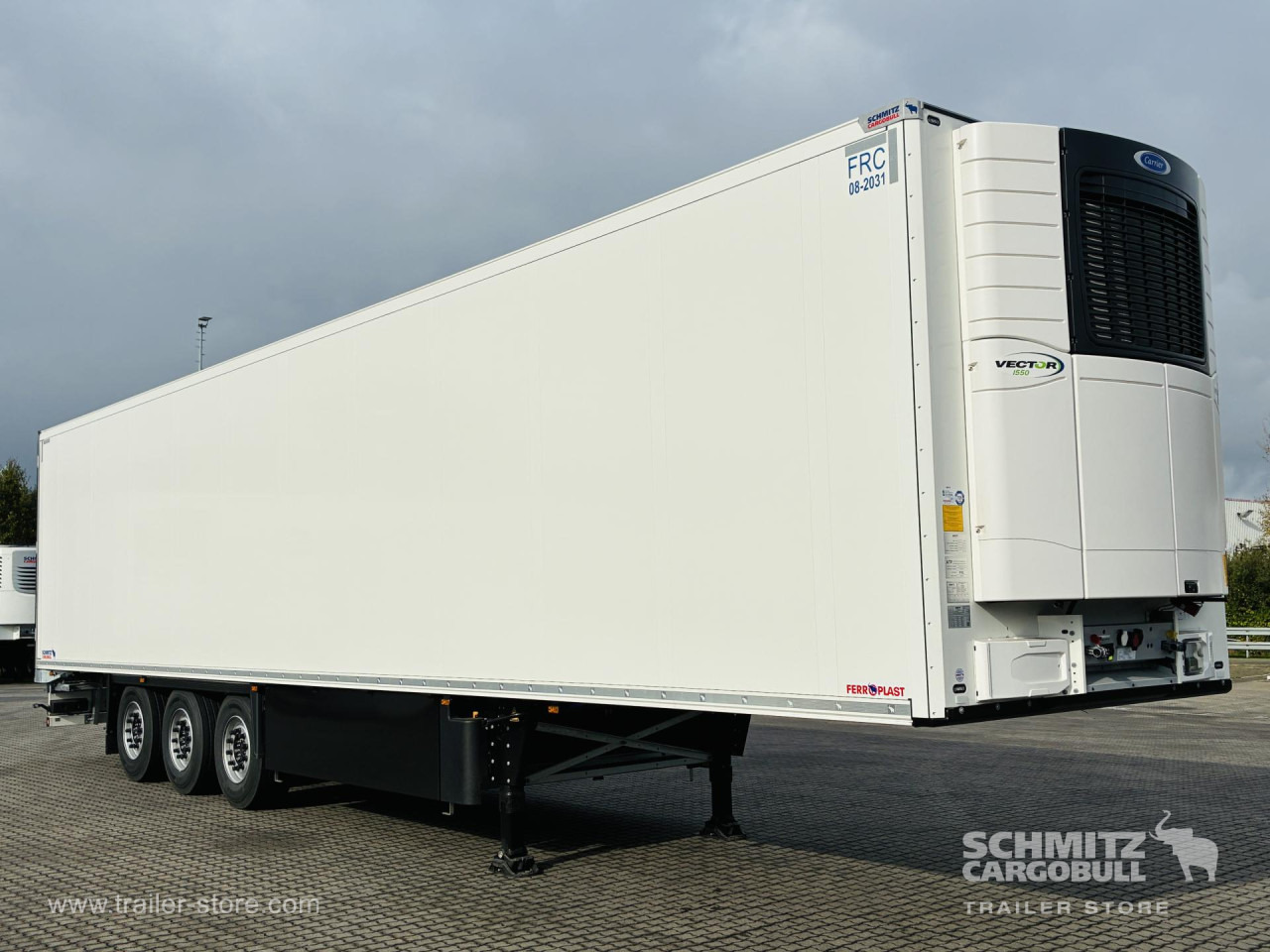 SCHMITZ Auflieger Tiefkühler Standard Double deck - Isotermiline poolhaagis: pilt 1 SCHMITZ Auflieger Tiefkühler Standard Double deck - Isotermiline poolhaagis: pilt 1