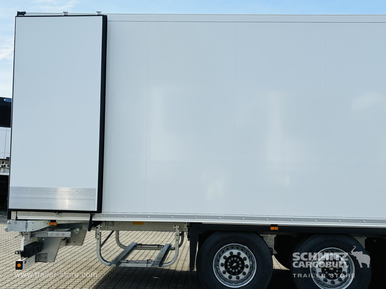 SCHMITZ Auflieger Tiefkühler Standard Double deck - Isotermiline poolhaagis: pilt 4 SCHMITZ Auflieger Tiefkühler Standard Double deck - Isotermiline poolhaagis: pilt 4