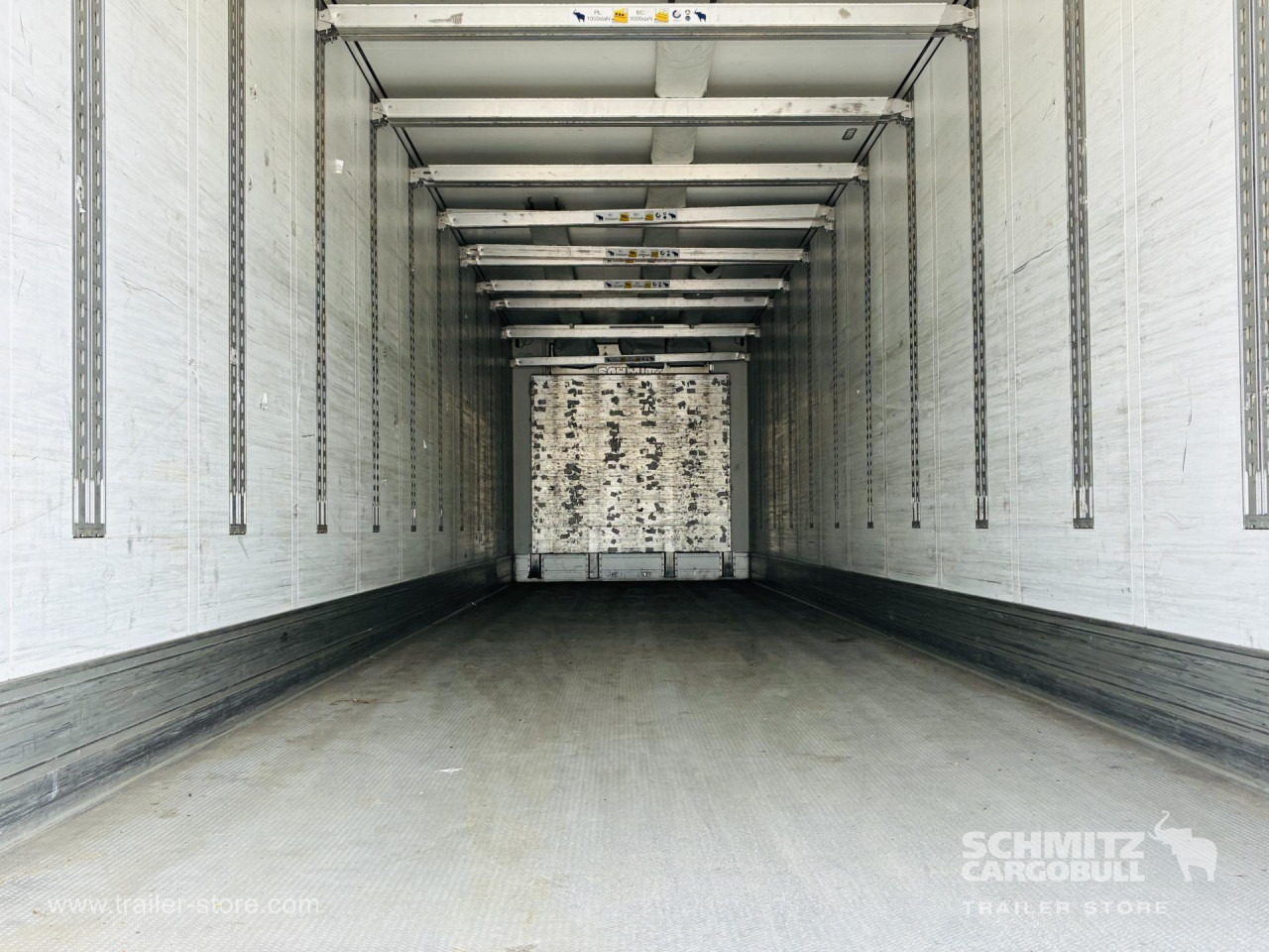 SCHMITZ Auflieger Tiefkühler Standard Double deck - Isotermiline poolhaagis: pilt 2 SCHMITZ Auflieger Tiefkühler Standard Double deck - Isotermiline poolhaagis: pilt 2
