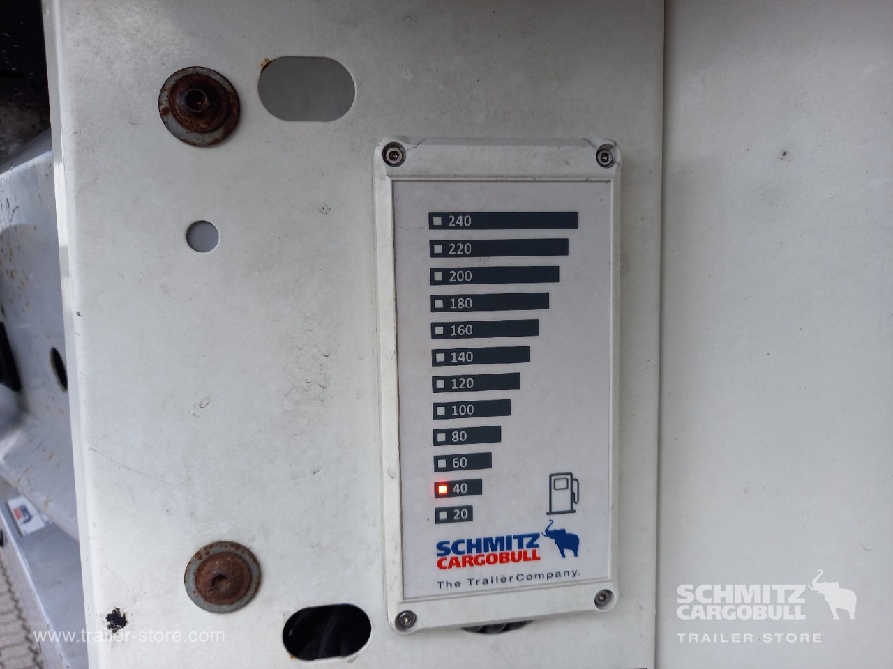 SCHMITZ Auflieger Tiefkühler Standard Double deck - Isotermiline poolhaagis: pilt 2 SCHMITZ Auflieger Tiefkühler Standard Double deck - Isotermiline poolhaagis: pilt 2