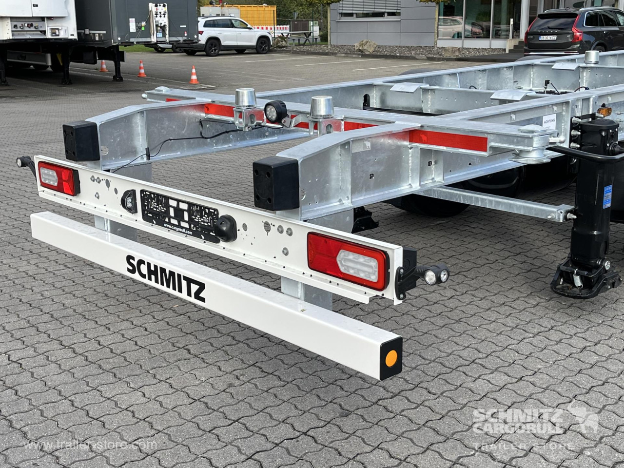 SCHMITZ Zentralachsanhänger Wechselfahrgestell - Konteinerveduk/ Tõstuk järelhaagis: pilt 3 SCHMITZ Zentralachsanhänger Wechselfahrgestell - Konteinerveduk/ Tõstuk järelhaagis: pilt 3