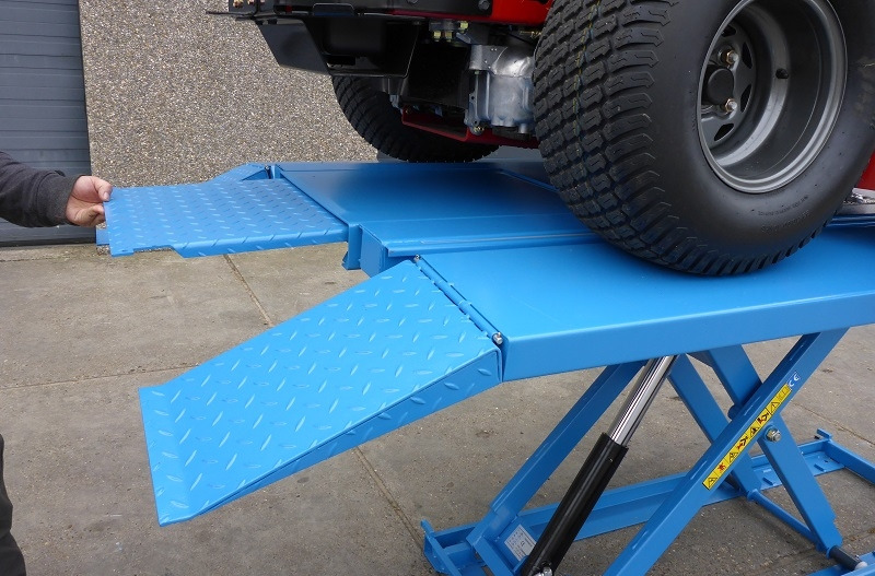 ASM0705H quad bike lift - 1.30 meter wide table and ramp - Garaažiseadmed: pilt 4 ASM0705H quad bike lift - 1.30 meter wide table and ramp - Garaažiseadmed: pilt 4