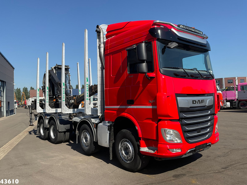 DAF FAD XF 530 8x4 Holzkran - Kraanaga veoauto: pilt 4 DAF FAD XF 530 8x4 Holzkran - Kraanaga veoauto: pilt 4