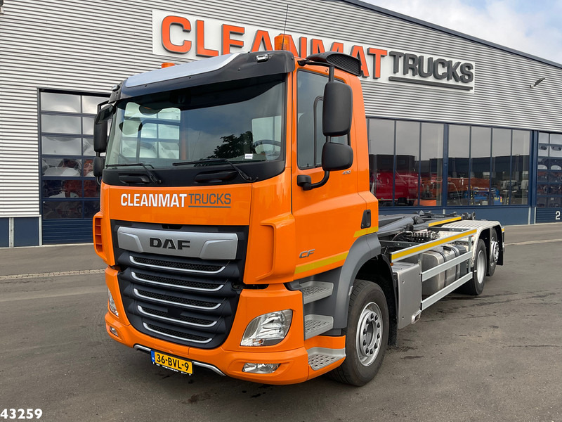 DAF FAN CF 430 VDL 21 Ton haakarmsysteem - Konkstõstukiga veoauto: pilt 2 DAF FAN CF 430 VDL 21 Ton haakarmsysteem - Konkstõstukiga veoauto: pilt 2