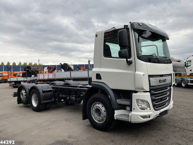 DAF FAN CF 450 Euro 6 Chassis Cabine - Kabiinišassiiga veoauto: pilt 5 DAF FAN CF 450 Euro 6 Chassis Cabine - Kabiinišassiiga veoauto: pilt 5