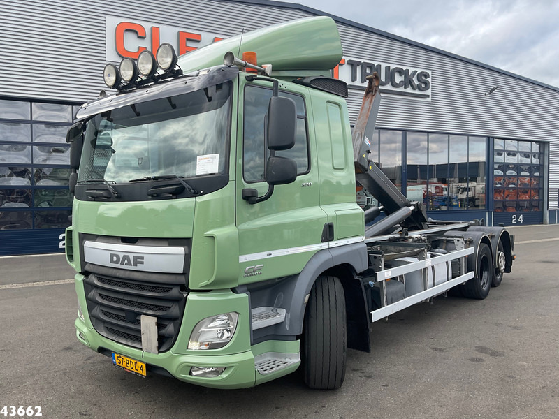 DAF FAR CF 370 Euro 6 VDL 21 Ton haakarmsysteem - Konkstõstukiga veoauto: pilt 1 DAF FAR CF 370 Euro 6 VDL 21 Ton haakarmsysteem - Konkstõstukiga veoauto: pilt 1