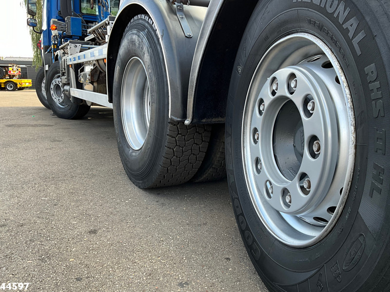 DAF FAX 85 CF 360 8x2 Euro 5 Hiab 16 Tonmeter laadkraan liising DAF FAX 85 CF 360 8x2 Euro 5 Hiab 16 Tonmeter laadkraan: pilt 10