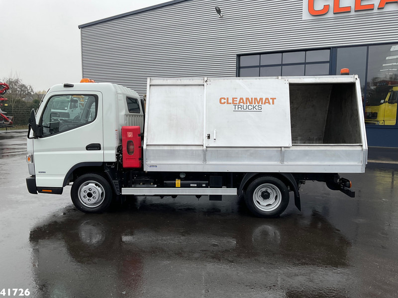 FUSO Canter 3C15 3.0 DI Veegvuilopbouw met belading - Prügiauto: pilt 4 FUSO Canter 3C15 3.0 DI Veegvuilopbouw met belading - Prügiauto: pilt 4
