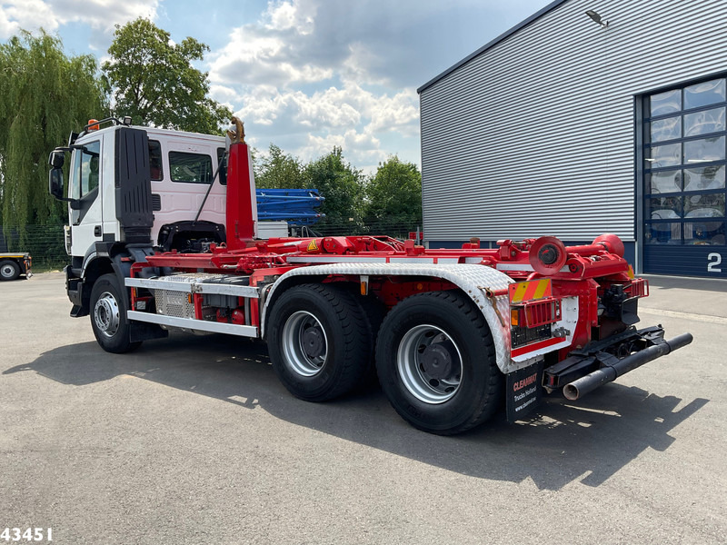 Iveco AD260T 6x4 Euro 6 AJK 20 haakarmsysteem - Konkstõstukiga veoauto: pilt 4 Iveco AD260T 6x4 Euro 6 AJK 20 haakarmsysteem - Konkstõstukiga veoauto: pilt 4