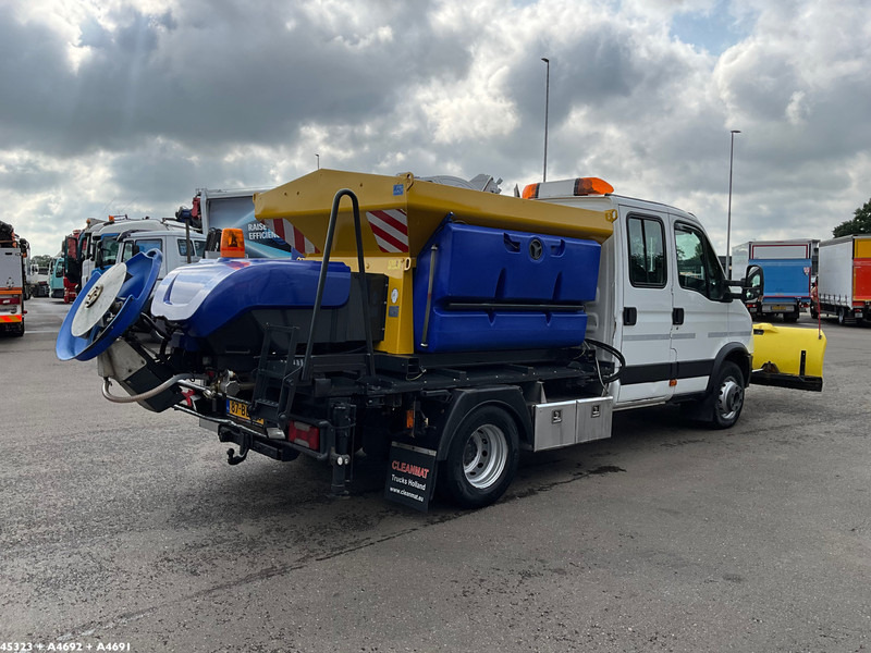 Iveco Daily 70C17 Nido zoutstrooier - Lumekoristusmasina: pilt 4 Iveco Daily 70C17 Nido zoutstrooier - Lumekoristusmasina: pilt 4