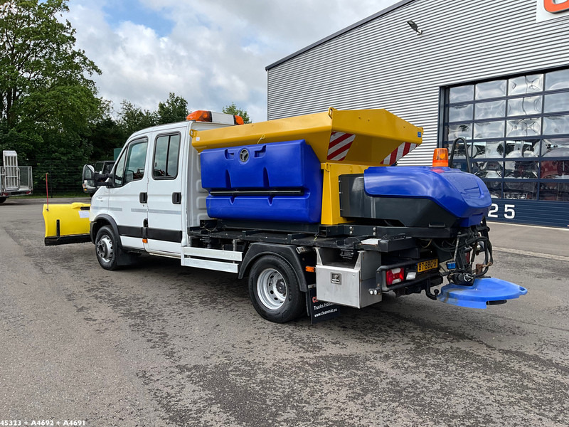Iveco Daily 70C17 Nido zoutstrooier - Lumekoristusmasina: pilt 2 Iveco Daily 70C17 Nido zoutstrooier - Lumekoristusmasina: pilt 2