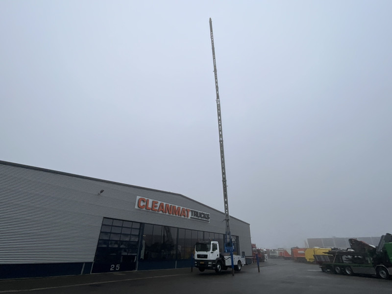 MAN TGM 15.290 Klaas 35 meter Dachdecker Kran - Kraanaga veoauto: pilt 4 MAN TGM 15.290 Klaas 35 meter Dachdecker Kran - Kraanaga veoauto: pilt 4