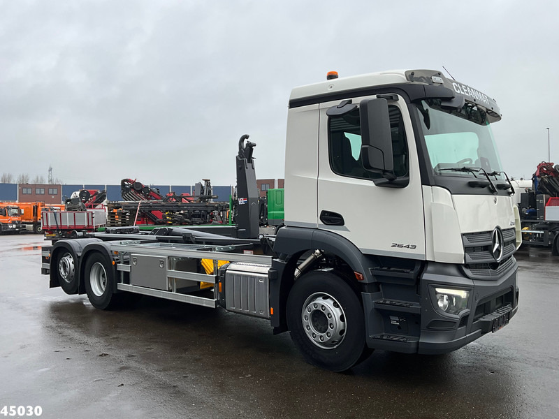 Mercedes-Benz Actros 2643 VDL 21 Ton haakarmsysteem - Konkstõstukiga veoauto: pilt 3 Mercedes-Benz Actros 2643 VDL 21 Ton haakarmsysteem - Konkstõstukiga veoauto: pilt 3