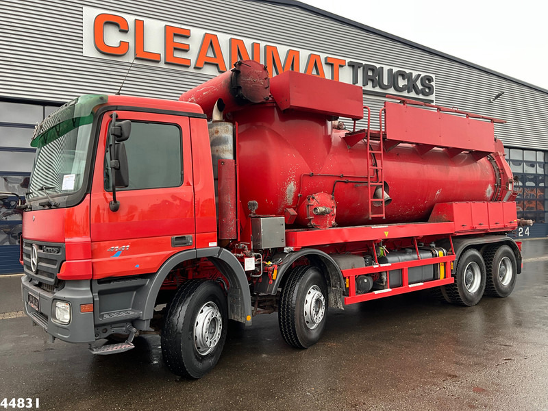 Mercedes-Benz Actros 4141 8x4 RVS Naaktgeboren drogestoffen Just 99.291 km! - Vaakumveok: pilt 5 Mercedes-Benz Actros 4141 8x4 RVS Naaktgeboren drogestoffen Just 99.291 km! - Vaakumveok: pilt 5