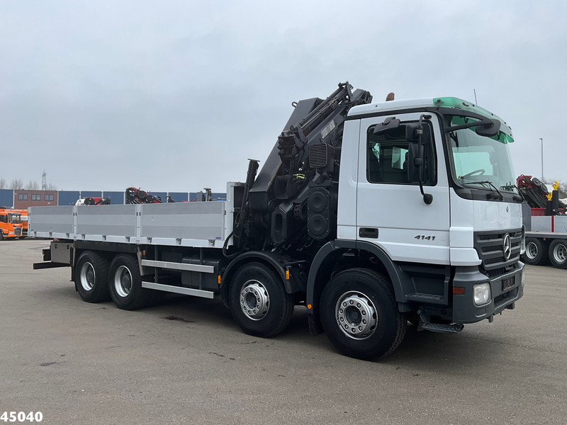 Mercedes-Benz Actros 4141 8x4 manual Hiab 32 Tonmeter laadkraan + Fly-jib - Kraanaga veoauto: pilt 5 Mercedes-Benz Actros 4141 8x4 manual Hiab 32 Tonmeter laadkraan + Fly-jib - Kraanaga veoauto: pilt 5