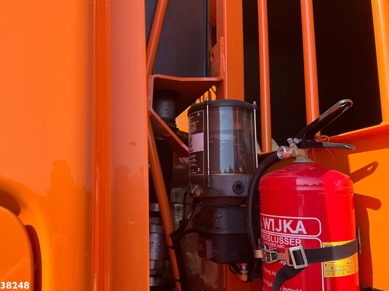 Mercedes-Benz Antos 2533 Euro 6 Zoeller 23m³ Just 96.979 km! liising Mercedes-Benz Antos 2533 Euro 6 Zoeller 23m³ Just 96.979 km!: pilt 9 Mercedes-Benz Antos 2533 Euro 6 Zoeller 23m³ Just 96.979 km! liising Mercedes-Benz Antos 2533 Euro 6 Zoeller 23m³ Just 96.979 km!: pilt 9