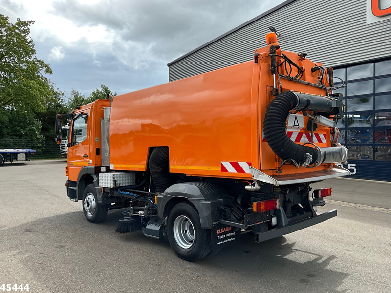 Mercedes-Benz Atego 1018 Brock Left and right sweeper Just 141.848 km! - Tänavapühkimismasin: pilt 2 Mercedes-Benz Atego 1018 Brock Left and right sweeper Just 141.848 km! - Tänavapühkimismasin: pilt 2