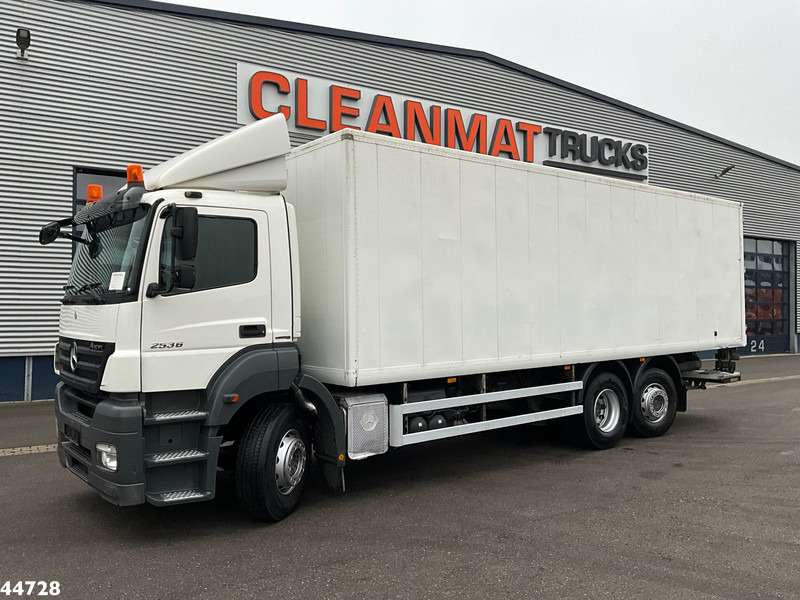 Mercedes-Benz Axor 2636 6x2 Dhollandia laadklep Just 265.901 km! - Kasti veoauto: pilt 2 Mercedes-Benz Axor 2636 6x2 Dhollandia laadklep Just 265.901 km! - Kasti veoauto: pilt 2