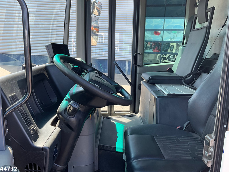 Mercedes-Benz Econic 2630 Euro 6 CNG Norba MF 300 18m³ 2 compartimenten just 137.620 km! liising Mercedes-Benz Econic 2630 Euro 6 CNG Norba MF 300 18m³ 2 compartimenten just 137.620 km!: pilt 11