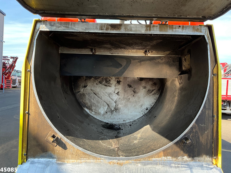 Tänavapühkimismasin Mitsubishi Canter 7C15 Brock sweeper Just 94.095 km!: pilt 11