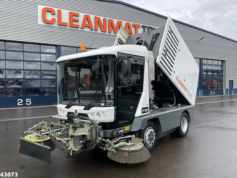 Ravo 540 STH Euro 6 with 3-rd brush - Tänavapühkimismasin: pilt 1 Ravo 540 STH Euro 6 with 3-rd brush - Tänavapühkimismasin: pilt 1