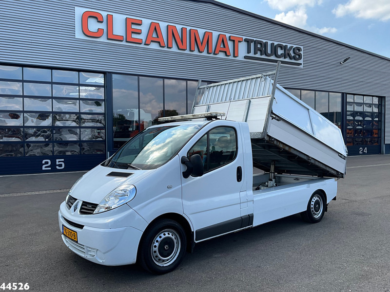 Renault Trafic 2.0 dCi Veeg-vuil kipper - Prügiauto: pilt 1 Renault Trafic 2.0 dCi Veeg-vuil kipper - Prügiauto: pilt 1