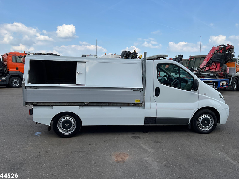 Renault Trafic 2.0 dCi Veeg-vuil kipper - Prügiauto: pilt 4 Renault Trafic 2.0 dCi Veeg-vuil kipper - Prügiauto: pilt 4