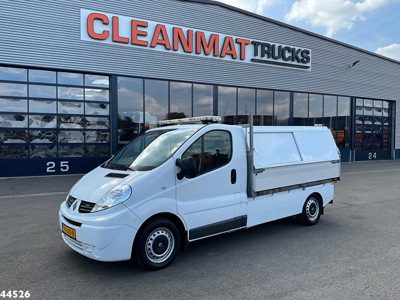 Renault Trafic 2.0 dCi Veeg-vuil kipper - Prügiauto: pilt 2 Renault Trafic 2.0 dCi Veeg-vuil kipper - Prügiauto: pilt 2