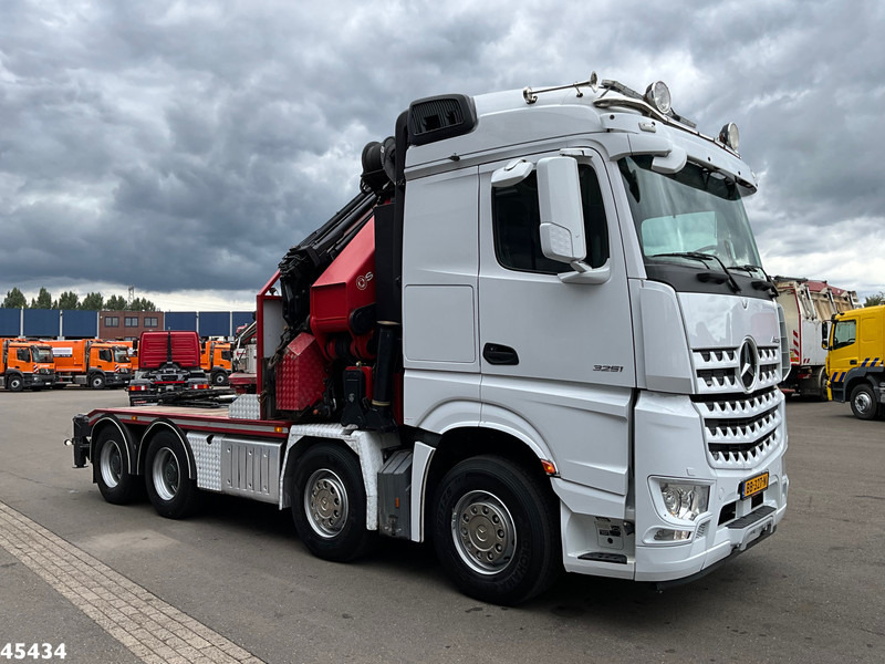Mercedes-Benz Arocs 3251 8x4 Euro 6 Retarder HMF 85 Tonmeter laadkraan Fly-Jib - Sadulveok: pilt 4 Mercedes-Benz Arocs 3251 8x4 Euro 6 Retarder HMF 85 Tonmeter laadkraan Fly-Jib - Sadulveok: pilt 4