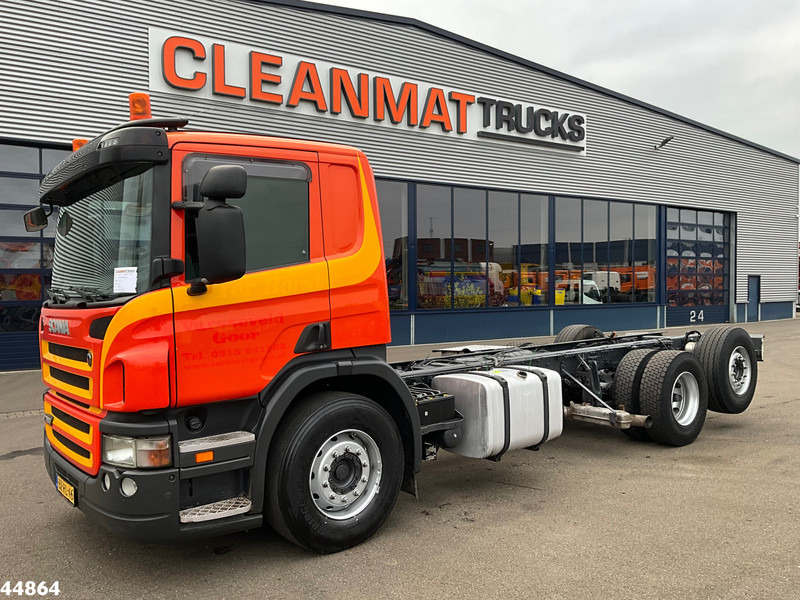 Scania P 280 Chassis cabine with PTO - Kabiinišassiiga veoauto: pilt 2 Scania P 280 Chassis cabine with PTO - Kabiinišassiiga veoauto: pilt 2