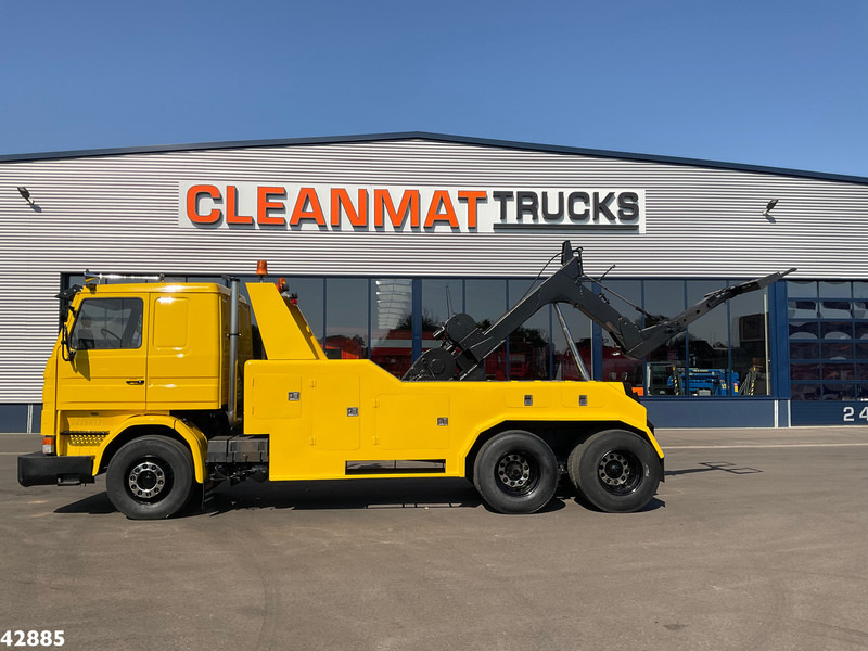 Scania R 142-H.400 6x2 Abschlepp "Gerestaureerde Oldtimer" - Puksiirauto: pilt 2 Scania R 142-H.400 6x2 Abschlepp "Gerestaureerde Oldtimer" - Puksiirauto: pilt 2