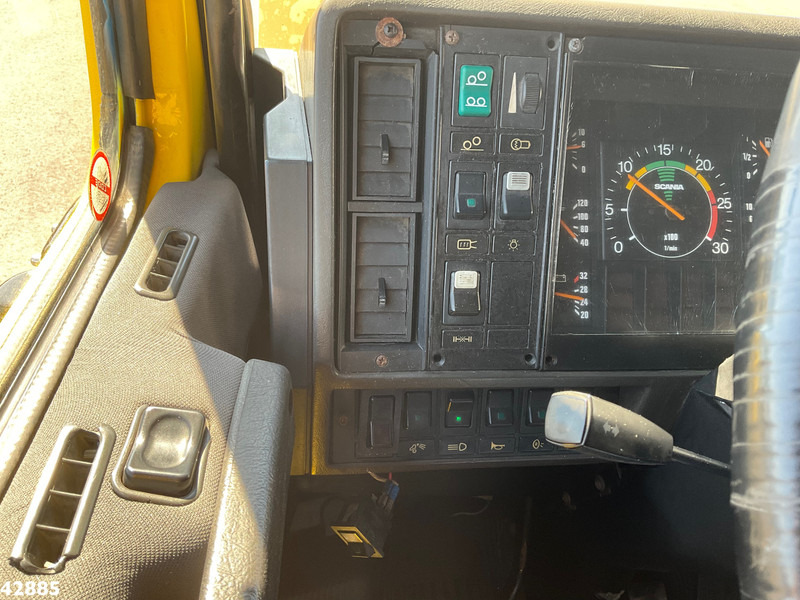 Scania R 142-H.400 6x2 Abschlepp "Gerestaureerde Oldtimer" liising Scania R 142-H.400 6x2 Abschlepp "Gerestaureerde Oldtimer": pilt 19