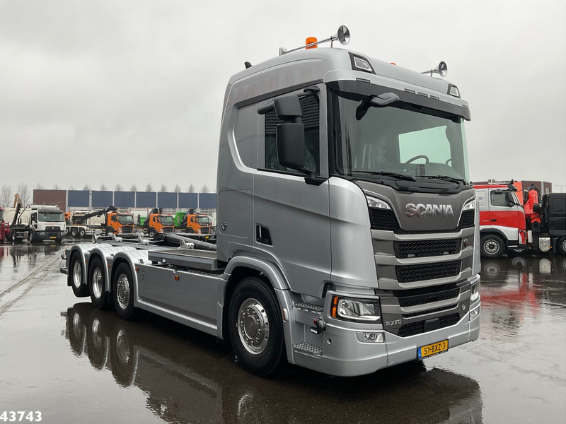 Scania R770 V8 8x2 Euro 6 Retarder Hyvalift 26 Ton NEW AND UNUSED! - Konkstõstukiga veoauto: pilt 3 Scania R770 V8 8x2 Euro 6 Retarder Hyvalift 26 Ton NEW AND UNUSED! - Konkstõstukiga veoauto: pilt 3