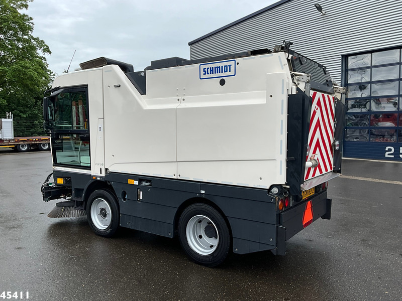 Schmidt Cleango 500 Compact Euro 6 with 3-rd brush - Tänavapühkimismasin: pilt 5 Schmidt Cleango 500 Compact Euro 6 with 3-rd brush - Tänavapühkimismasin: pilt 5
