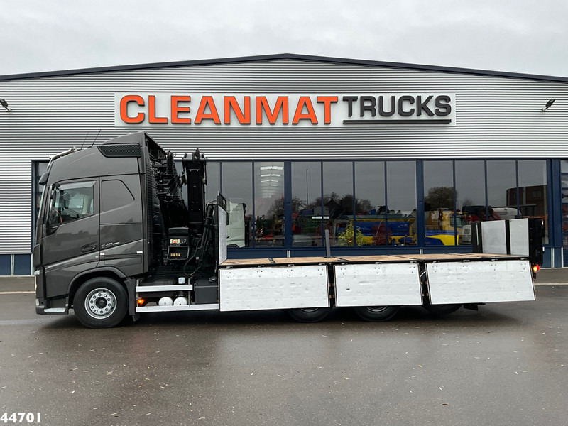 Volvo FH 540 8x4 Euro 6 Hiab 37 Tonmeter laadkraan - Kraanaga veoauto: pilt 4 Volvo FH 540 8x4 Euro 6 Hiab 37 Tonmeter laadkraan - Kraanaga veoauto: pilt 4