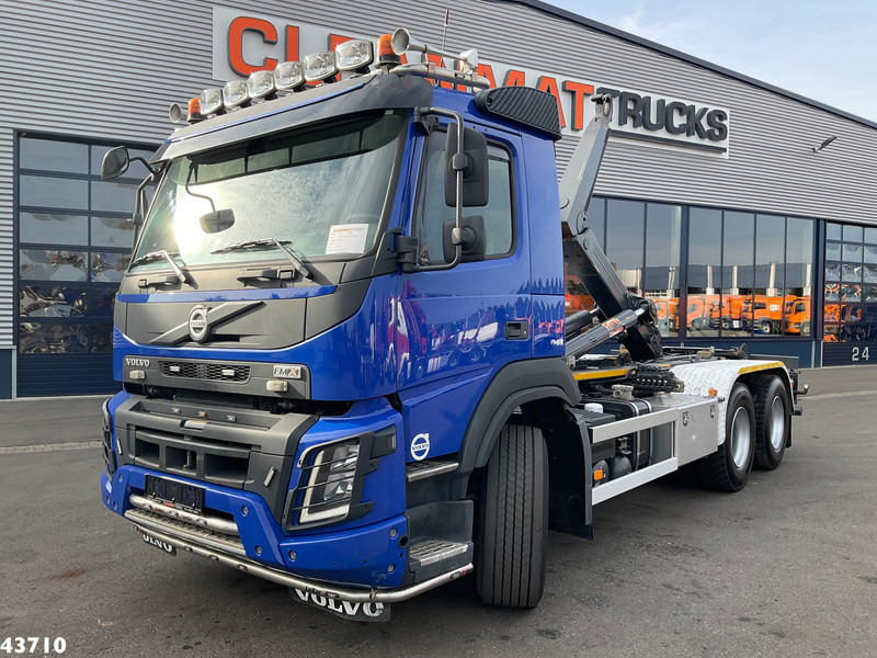 Volvo FMX 460 6x4 Euro 6 AJK haakarmsysteem - Konkstõstukiga veoauto: pilt 1 Volvo FMX 460 6x4 Euro 6 AJK haakarmsysteem - Konkstõstukiga veoauto: pilt 1