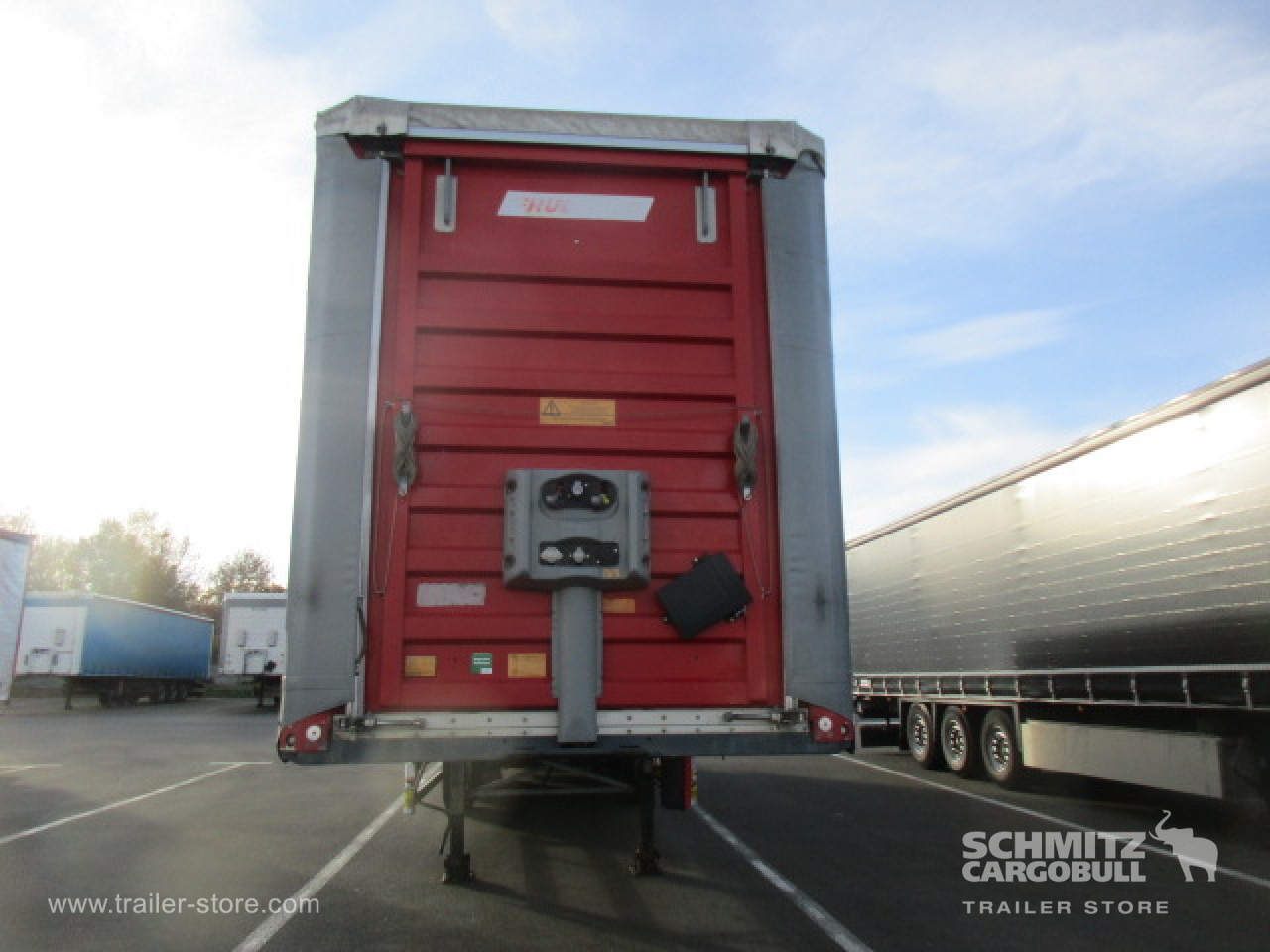 FRUEHAUF Curtainsider Standard - Tentpoolhaagis: pilt 3 FRUEHAUF Curtainsider Standard - Tentpoolhaagis: pilt 3
