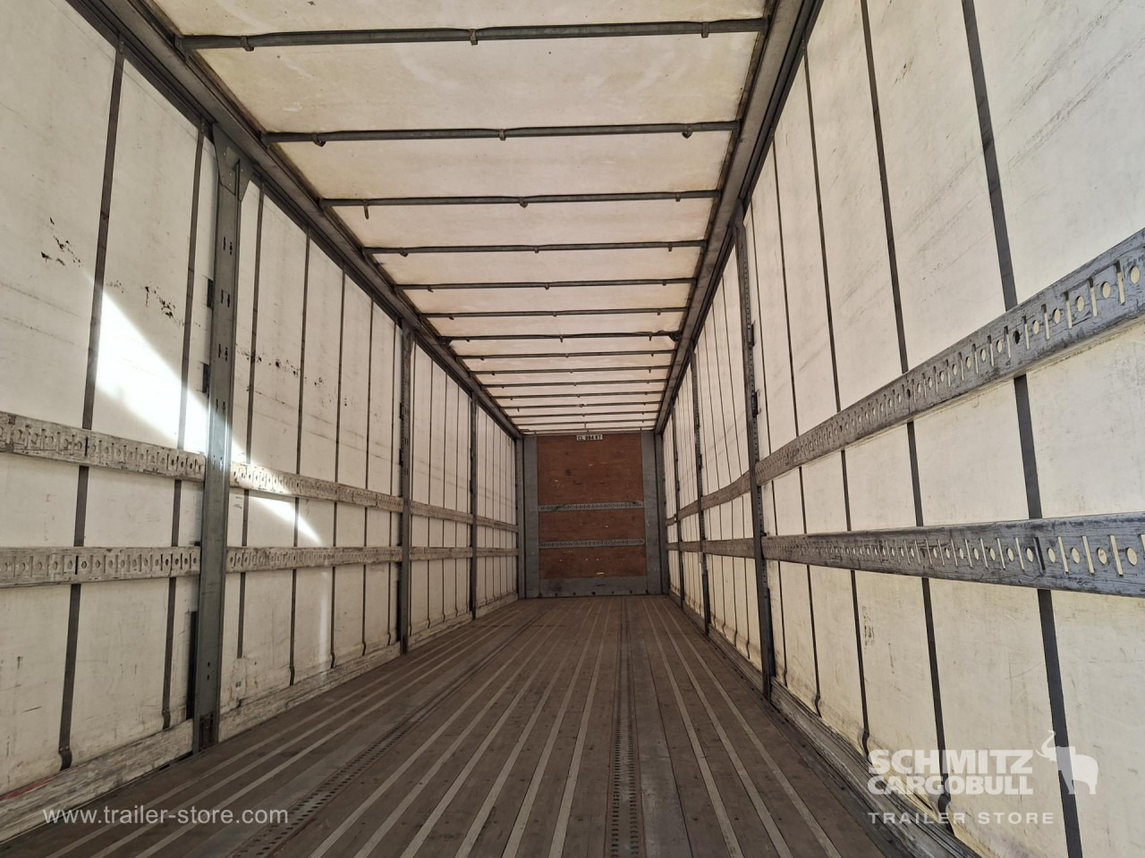 FRUEHAUF Curtainsider Standard Taillift - Tentpoolhaagis: pilt 4 FRUEHAUF Curtainsider Standard Taillift - Tentpoolhaagis: pilt 4