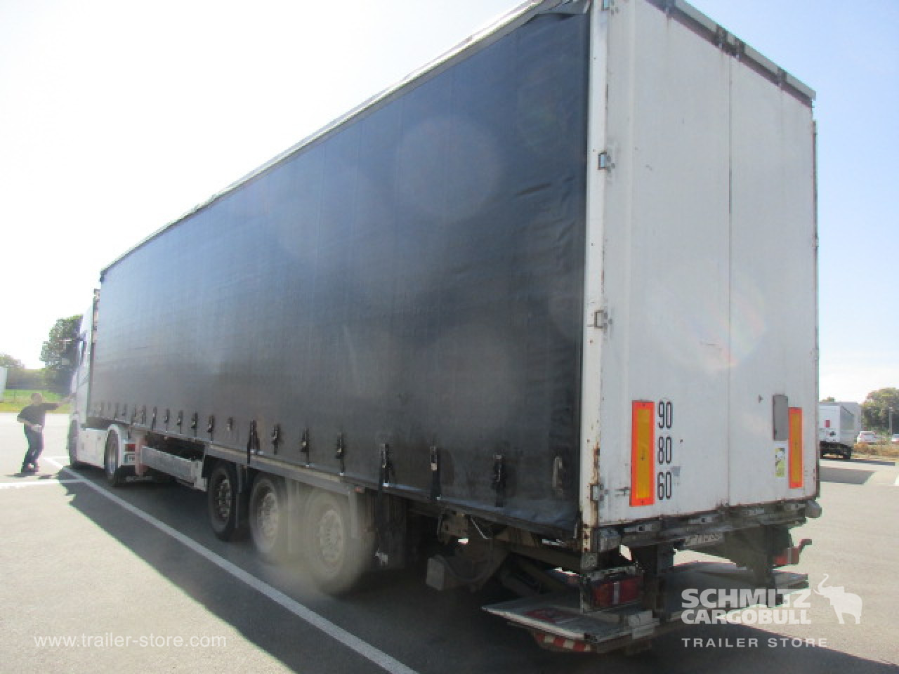 KRONE Curtainsider Standard - Tentpoolhaagis: pilt 5 KRONE Curtainsider Standard - Tentpoolhaagis: pilt 5