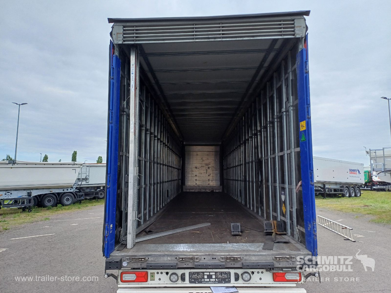 Tentpoolhaagis SCHMITZ Auflieger Curtainsider Mega: pilt 9