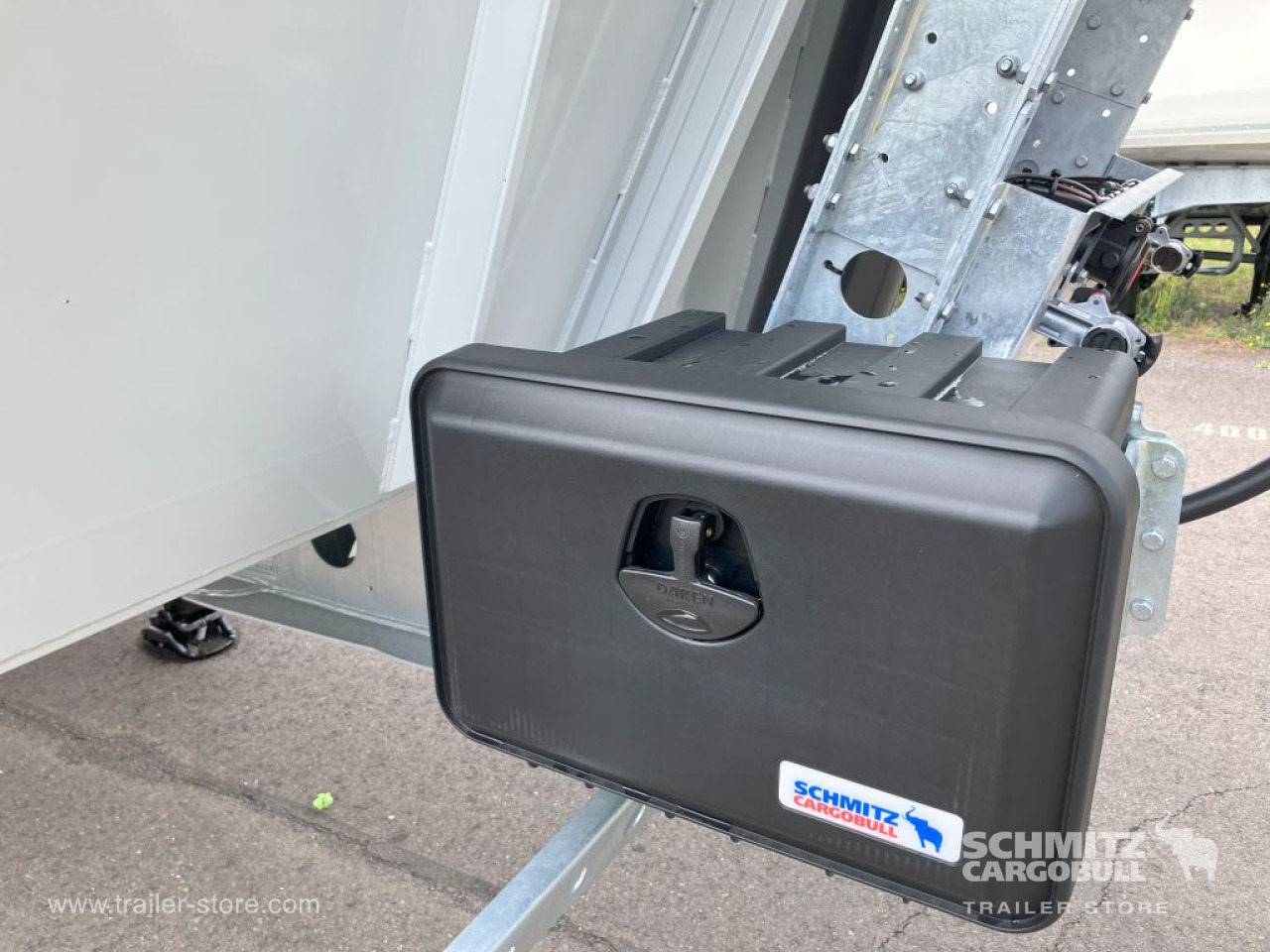 SCHMITZ Auflieger Kipper Alukastenmulde 52m³ - Kallur-poolhaagis: pilt 2 SCHMITZ Auflieger Kipper Alukastenmulde 52m³ - Kallur-poolhaagis: pilt 2