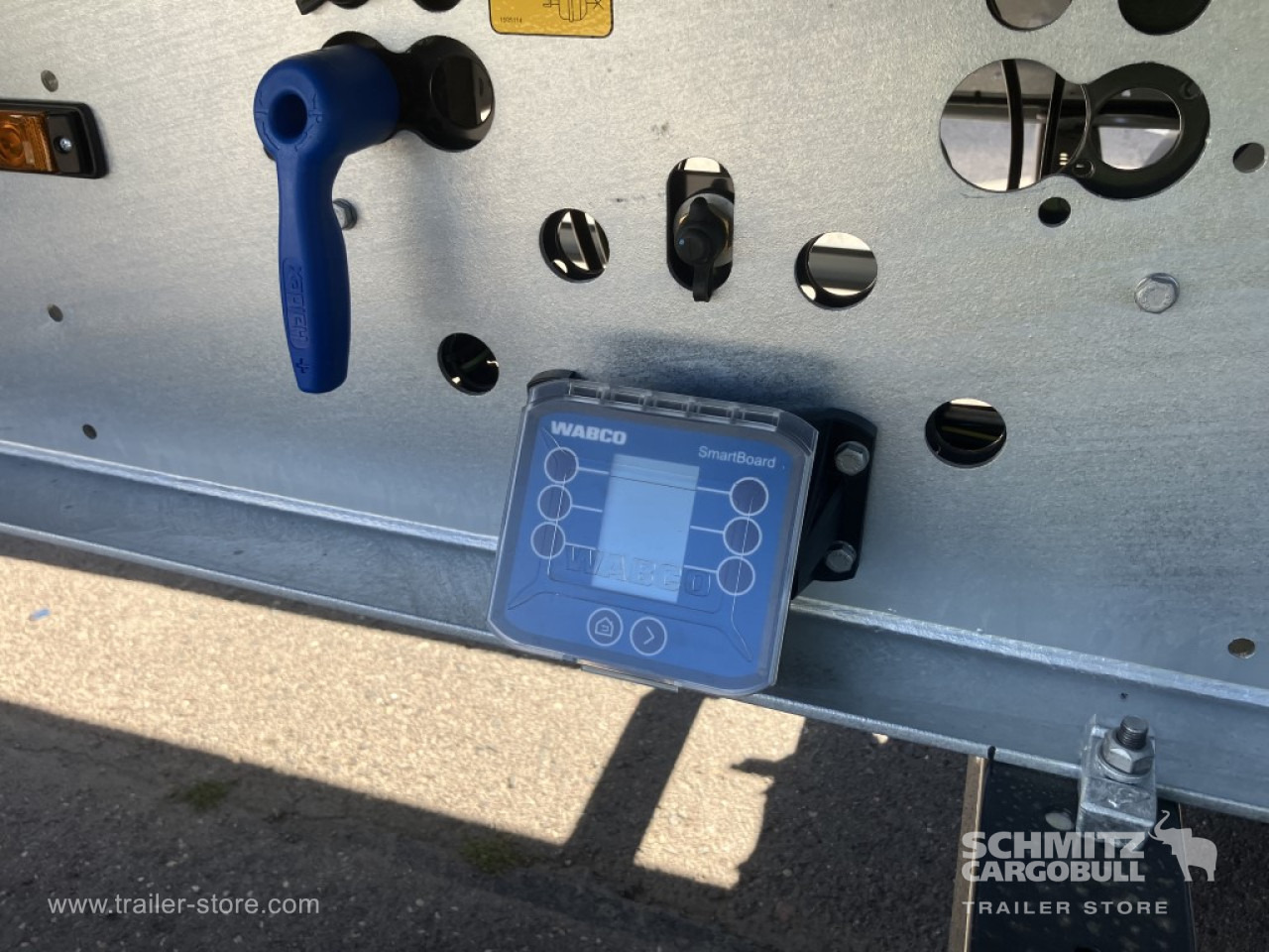 SCHMITZ Auflieger Kipper Alukastenmulde 52m³ - Kallur-poolhaagis: pilt 4 SCHMITZ Auflieger Kipper Alukastenmulde 52m³ - Kallur-poolhaagis: pilt 4