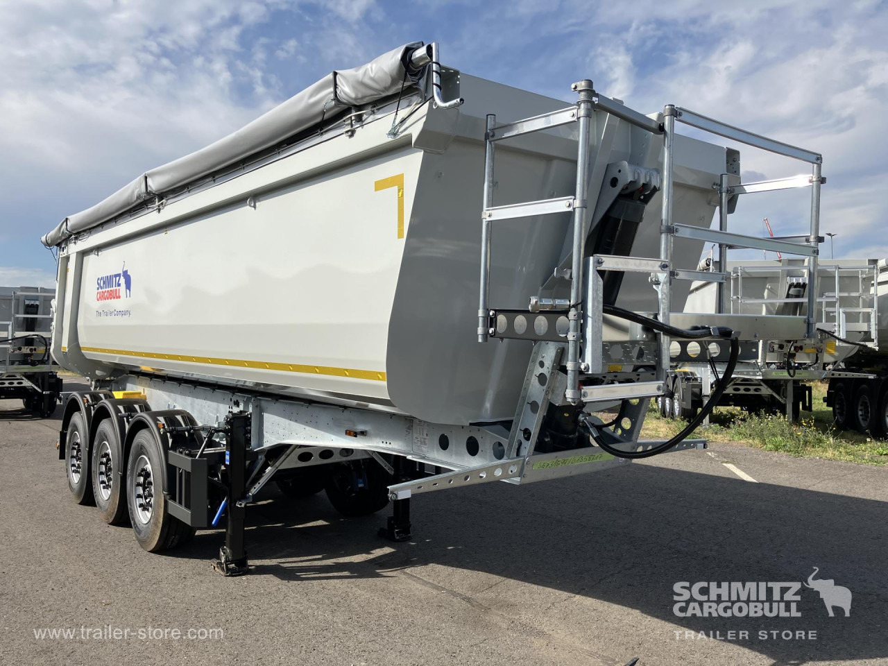 SCHMITZ Auflieger Kipper Stahlrundmulde 29m³ - Kallur-poolhaagis: pilt 1 SCHMITZ Auflieger Kipper Stahlrundmulde 29m³ - Kallur-poolhaagis: pilt 1