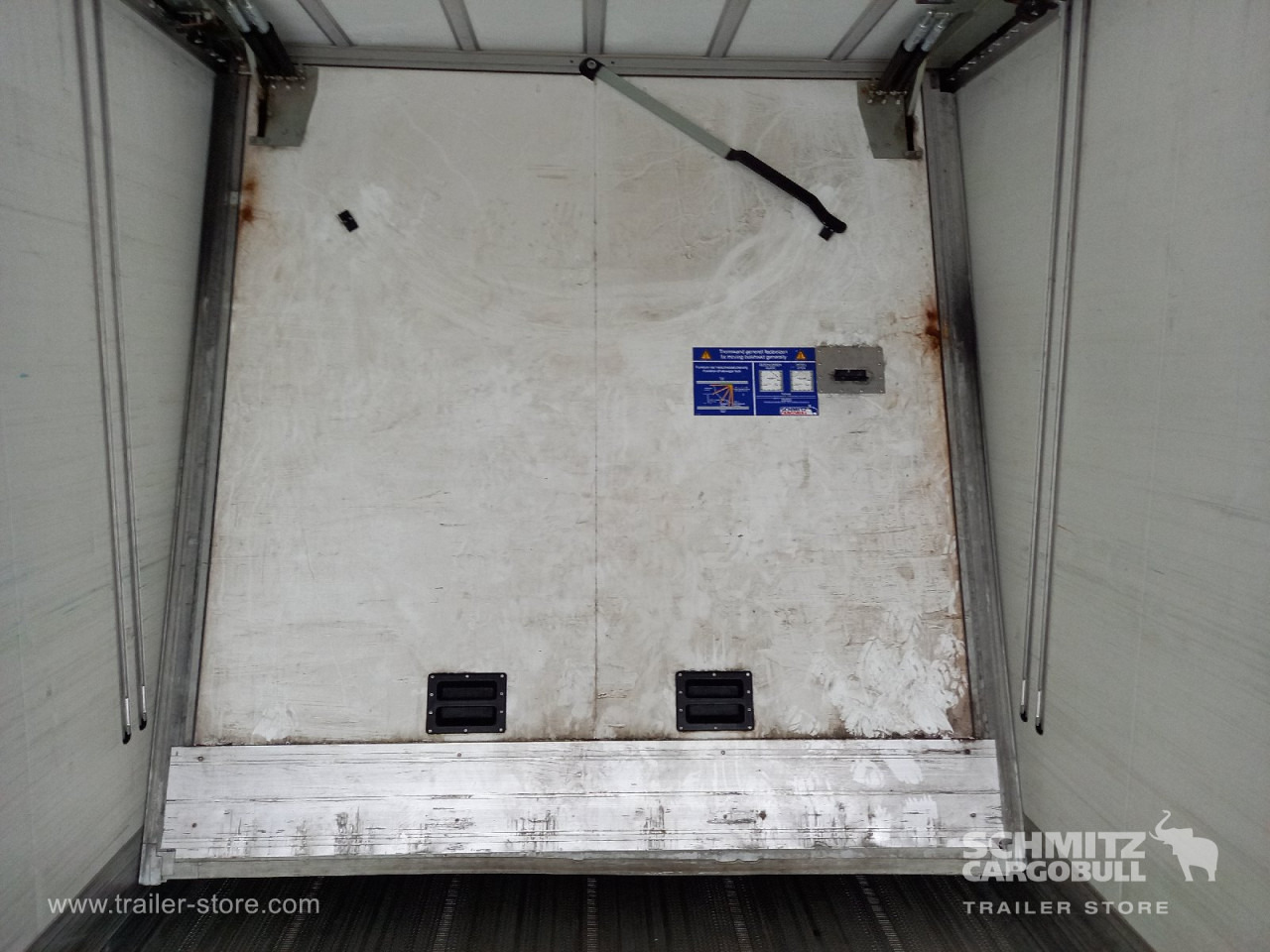 SCHMITZ Auflieger Tiefkühler Multitemp Double deck - Isotermiline poolhaagis: pilt 2 SCHMITZ Auflieger Tiefkühler Multitemp Double deck - Isotermiline poolhaagis: pilt 2