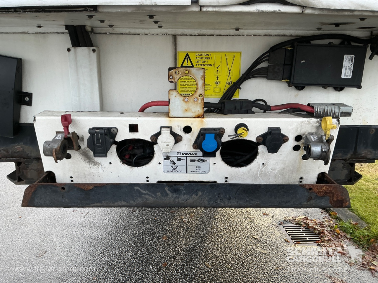 KRONE Reefer Standard Taillift - Isotermiline poolhaagis: pilt 4 KRONE Reefer Standard Taillift - Isotermiline poolhaagis: pilt 4