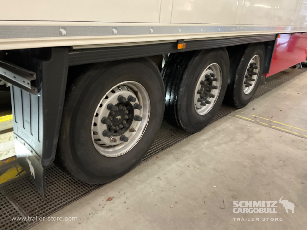 SCHMITZ Reefer Standard Double deck - Isotermiline poolhaagis: pilt 3 SCHMITZ Reefer Standard Double deck - Isotermiline poolhaagis: pilt 3