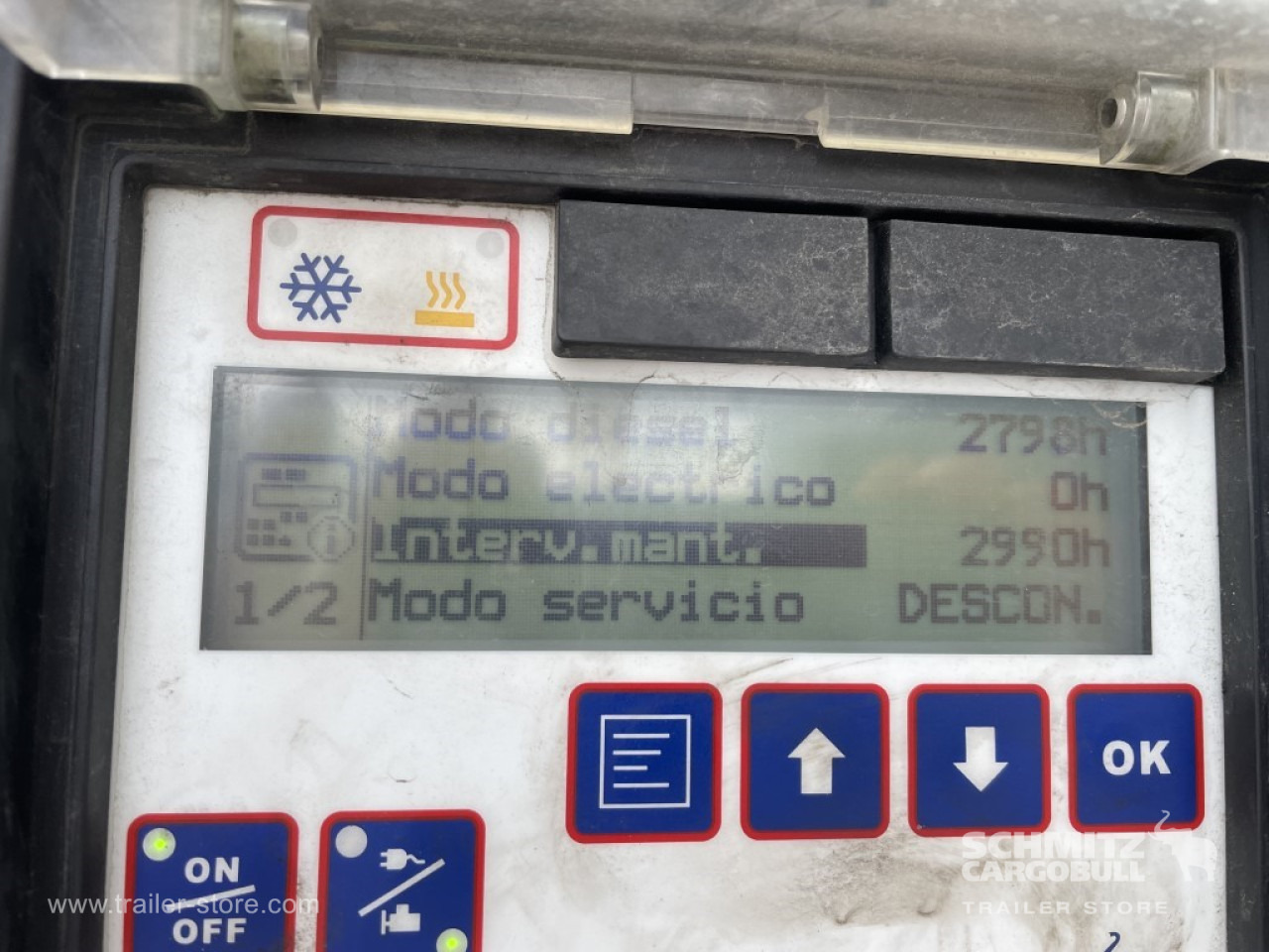 SCHMITZ Semiremolque Frigo Standard - Isotermiline poolhaagis: pilt 2 SCHMITZ Semiremolque Frigo Standard - Isotermiline poolhaagis: pilt 2