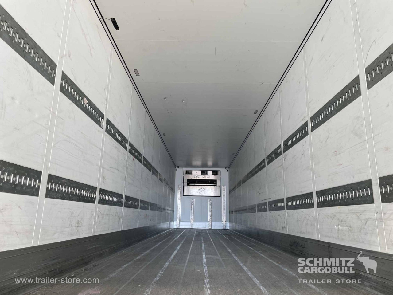 SCHMITZ Semiremolque Frigo Standard - Isotermiline poolhaagis: pilt 5 SCHMITZ Semiremolque Frigo Standard - Isotermiline poolhaagis: pilt 5