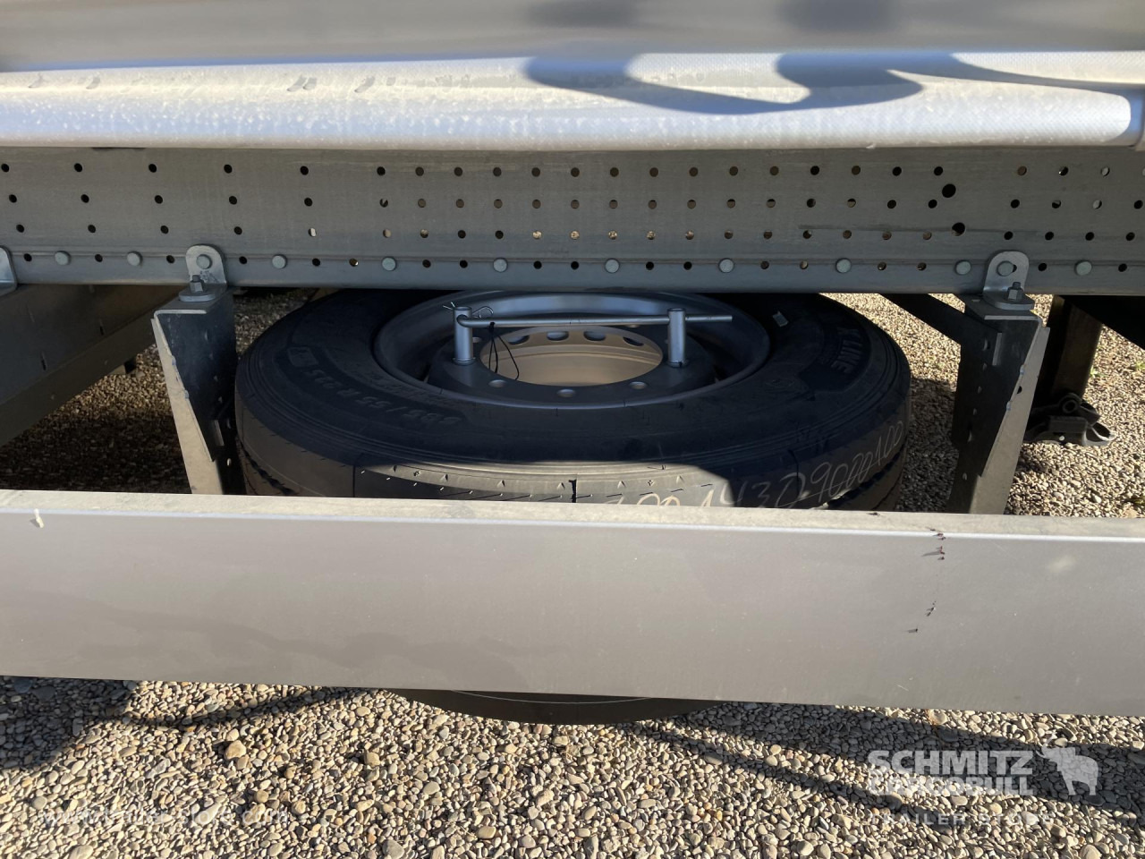 SCHMITZ Semiremolque Lona Mega - Tentpoolhaagis: pilt 4 SCHMITZ Semiremolque Lona Mega - Tentpoolhaagis: pilt 4